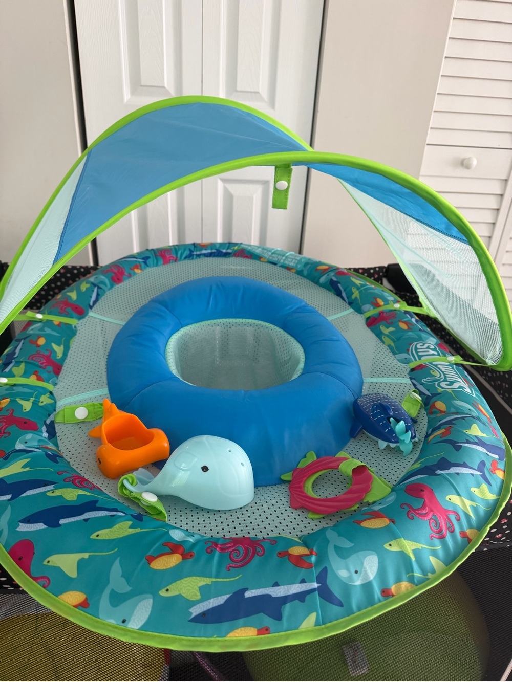 SwimWays Baby Spring Float Splash N Play excellent conditions once used